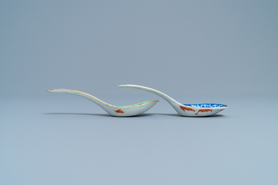 Two Chinese famille rose blue- and lime green-ground spoons, Tongzhi mark and of the period