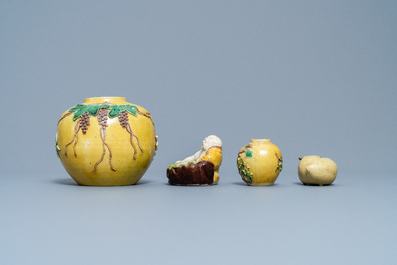 Four Chinese verte biscuit wares, 19/20th C.