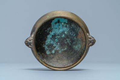 A Chinese bronze censer, Xuande mark, 17/18th C.