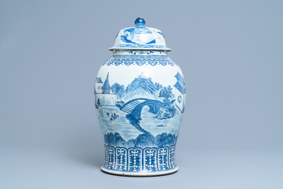 A large Chinese blue and white vase and cover, 19th C.