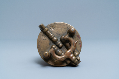 A bronze nest of weights, Nuremberg, Germany, 17th C.