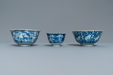 Five Chinese blue and white bowls, Wanli