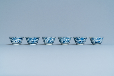 Zes Chinese blauw-witte koppen en schotels, Kangxi