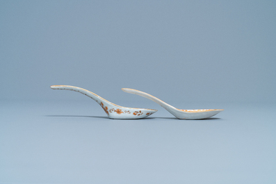 Two Chinese Thai market Lai Nam Thong spoons, 19th C.