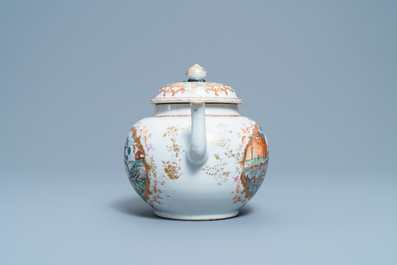 Une grande th&eacute;i&egrave;re en porcelaine de Chine famille rose de style Meissen, Qianlong