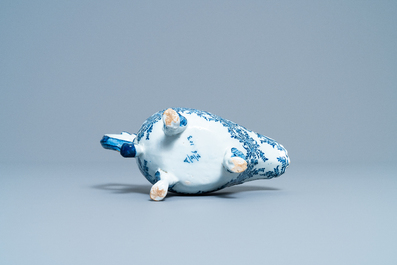 A Dutch Delft blue and white sauce boat, 18th C.