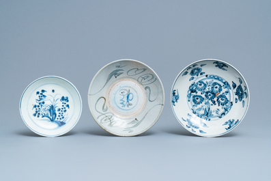 A varied collection of Chinese blue and white wares, Ming and later