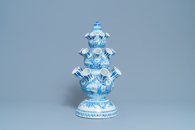 A large Dutch Delft blue and white tulip vase, 19th C.