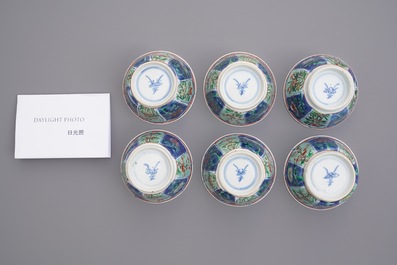 Six tasses et soucoupes en porcelaine de Chine famille verte, Kangxi