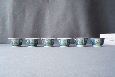 Six tasses et soucoupes en porcelaine de Chine famille verte, Kangxi