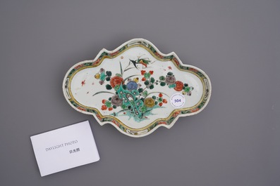 A rare Chinese famille verte tray on four feet, Kangxi