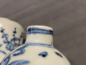 Un kendi en porcelaine de Chine en bleu et blanc, Wanli