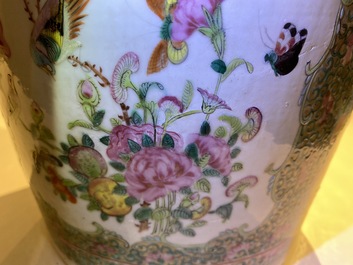 Une paire de vases en porcelaine de Chine famille rose de Canton et deux vases individuels, 19&egrave;me