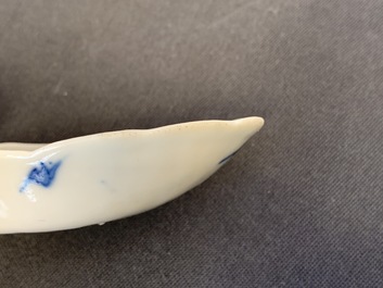 Dix cuill&egrave;res en porcelaine de Chine en bleu et blanc, 19/20&egrave;me