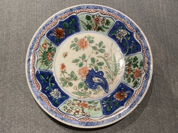 Six tasses et soucoupes en porcelaine de Chine famille verte, Kangxi