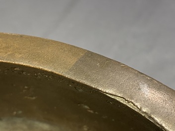 A large Chinese bronze tripod censer, 18/19th C.