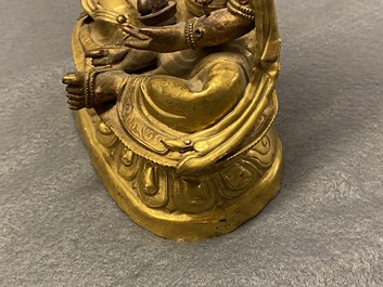 A Sino-Tibetan gilt copper alloy figure of Buddha, 18/19th C.