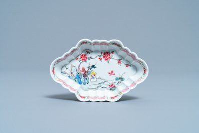 A Chinese famille rose 'mountainous landscape' jug, a pattipan and a saucer, Yongzheng