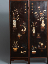 A Chinese lacquered wooden screen embellished with bone, wood and various stones, 18/19th C.