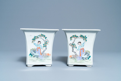 A pair of Chinese famille rose jardini&egrave;res on stands, Qianlong mark, Republic