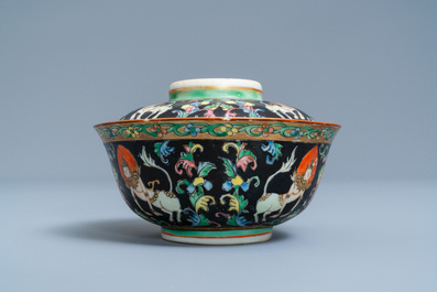 A Chinese Thai market Bencharong bowl and cover, 19th C.