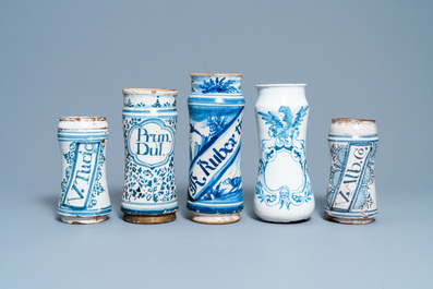 A collection of five Spanish blue and white albarello-type drug jars, 17th C.