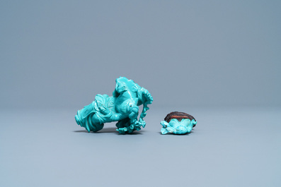 Deux figures en turquoise sculpt&eacute;e, Chine, 19/20&egrave;me