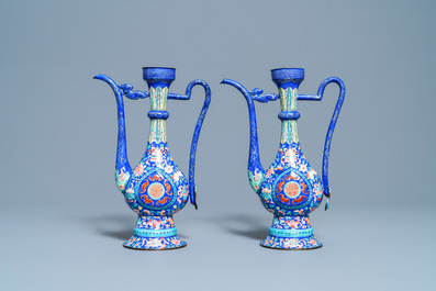 A pair of Chinese Canton enamel ewers for the Vietnamese market, 1st half 19th C.