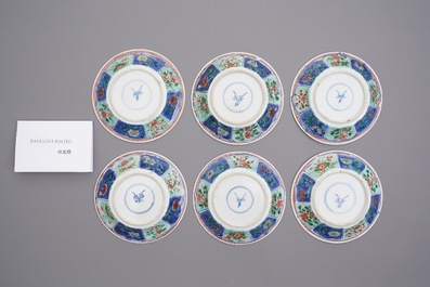 Six tasses et soucoupes en porcelaine de Chine famille verte, Kangxi