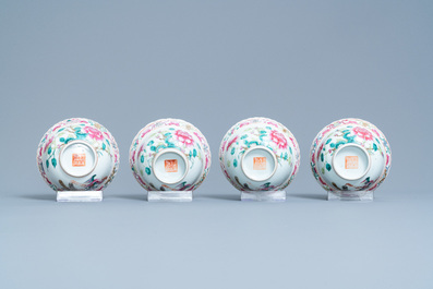 Un service de 56 pi&egrave;ces en porcelaine de Chine famille rose pour le march&eacute; Straits ou Peranakan, 19&egrave;me