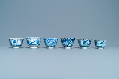 A collection of Chinese blue and white cups and saucers, 19th C.