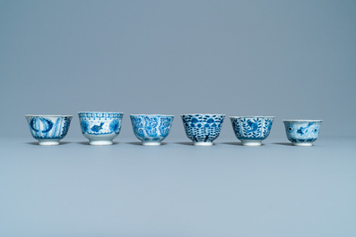 A collection of Chinese blue and white cups and saucers, 19th C.