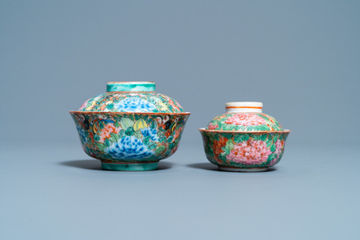 Two Chinese Thai market Bencharong bowls and covers, 19th C.