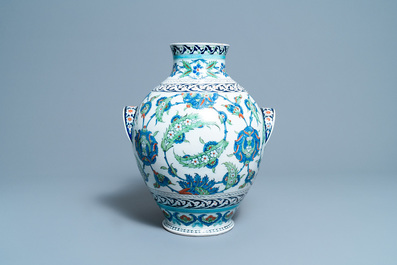 A large globular Iznik-style vase, Cantagalli, Italy, 19th C.