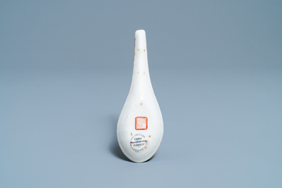 A Chinese famille rose 'millefleurs' spoon, Juren Tang Zhi mark, Republic