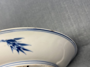 Une coupe en porcelaine de Chine en bleu, blanc et rouge de cuivre, Kangxi