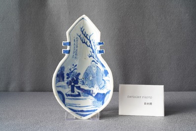 A Chinese lute-shaped blue and white ko-sometsuke plate for the Japanese market, Tianqi