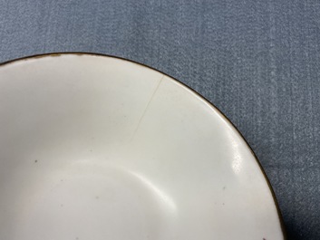 Un bol couvert en porcelaine de Chine Bencharong pour le march&eacute; thai, 19&egrave;me