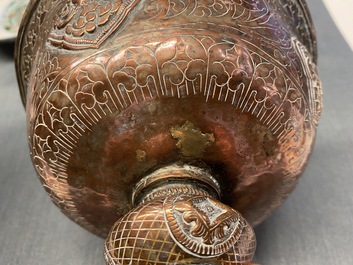 A pair of Tibetan silvered copper alloy altar bowls, 19/20th C.