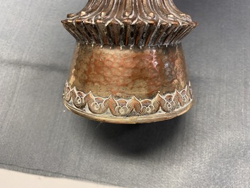 A pair of Tibetan silvered copper alloy altar bowls, 19/20th C.