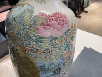 Une paire de vases en porcelaine de Chine qianjiang cai, 19/20&egrave;me