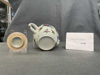 A Chinese wucai 'dragon' teapot and cover, Republic