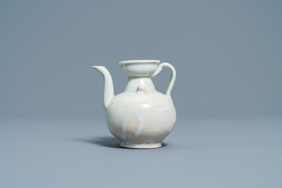 A Chinese celadon-glazed 'Yue' ewer, Song