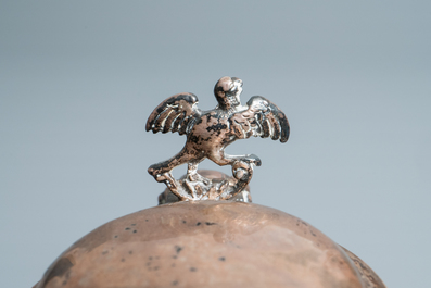 A Chinese blue and white silver-mounted ewer and cover, Transitional period