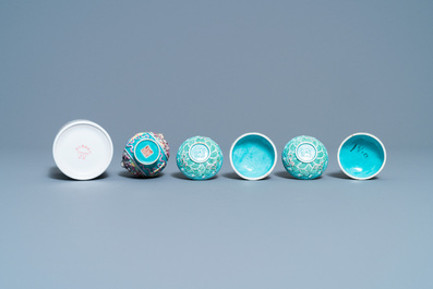 Une collection vari&eacute;e en porcelaine de Chine, 19/20&egrave;me