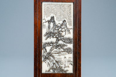 Een paar Chinese houten polssteunen met inlegwerk, 19/20e eeuw