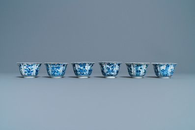 Zes Chinese blauw-witte koppen en schotels, Kangxi