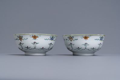 Een diverse collectie Chinees famille rose en monochroom porselein, Qianlong en later