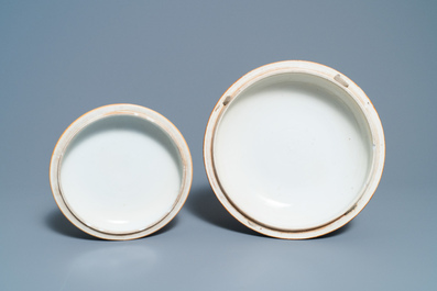 Deux terrines couvertes en porcelaine de Chine armori&eacute;e aux armes de Ross of Balnagowan pour le march&eacute; &eacute;cossais, Qianlong