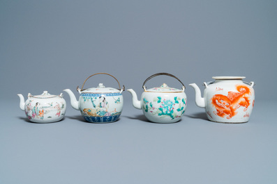 Four various Chinese teapots and two covered jars, 19/20th C.